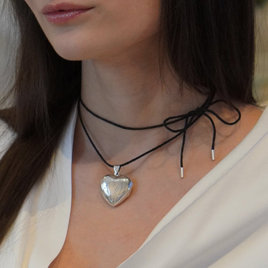 Srebrny naszyjnik choker z sekretnikiem serce