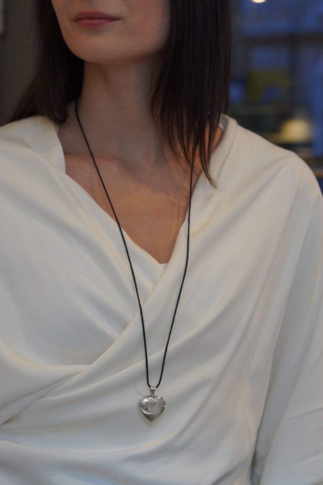 Srebrny naszyjnik choker z sekretnikiem serce