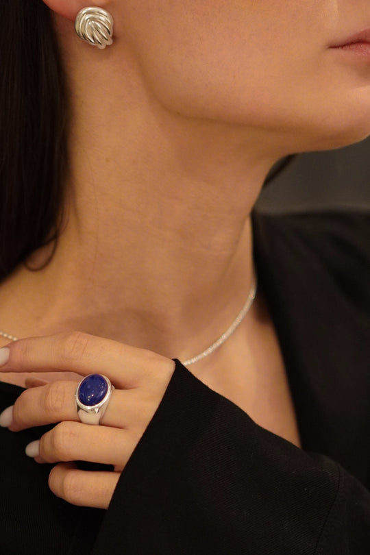 Srebrny sygnet z lapis lazuli